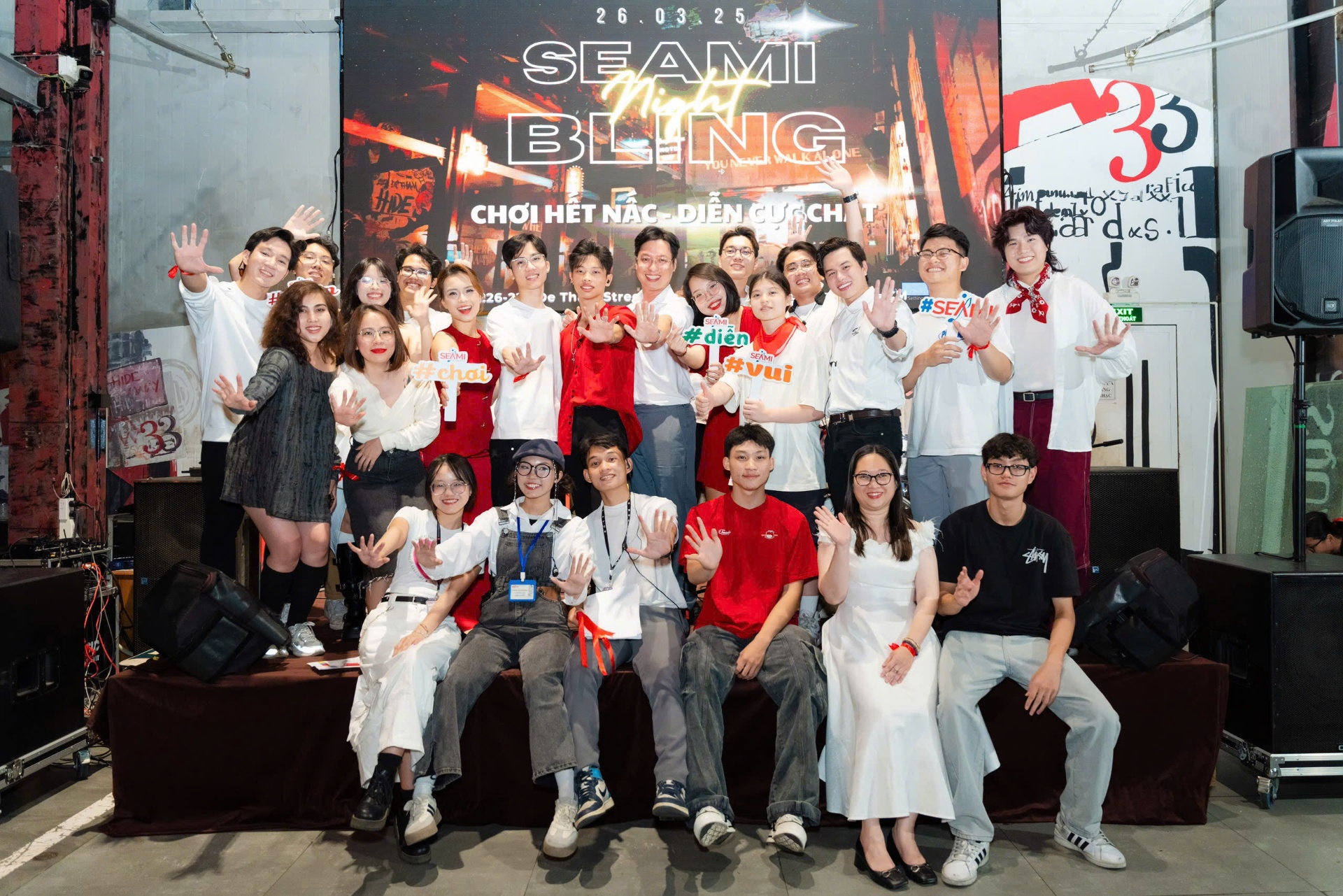 SEAMI team working together