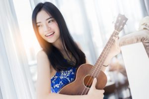 cách tập đàn ukulele cho người mới bắt đầu