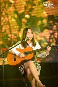 Trẻ học chơi guitar khi nào là phù hợp?