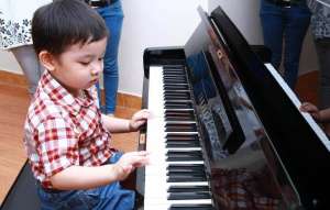 5 việc làm nên tránh để giúp bé không bị chán học Piano