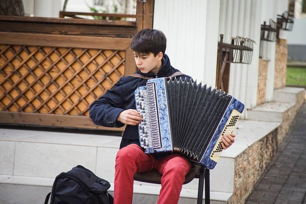Học nhạc cụ giúp trẻ cải thiện khả năng phối hợp tay - mắt