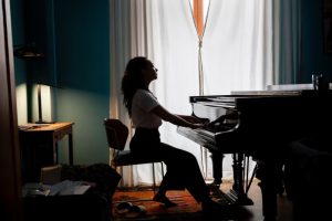 Nên Học Piano Cổ Điển Hay Piano Nhạc Nhẹ