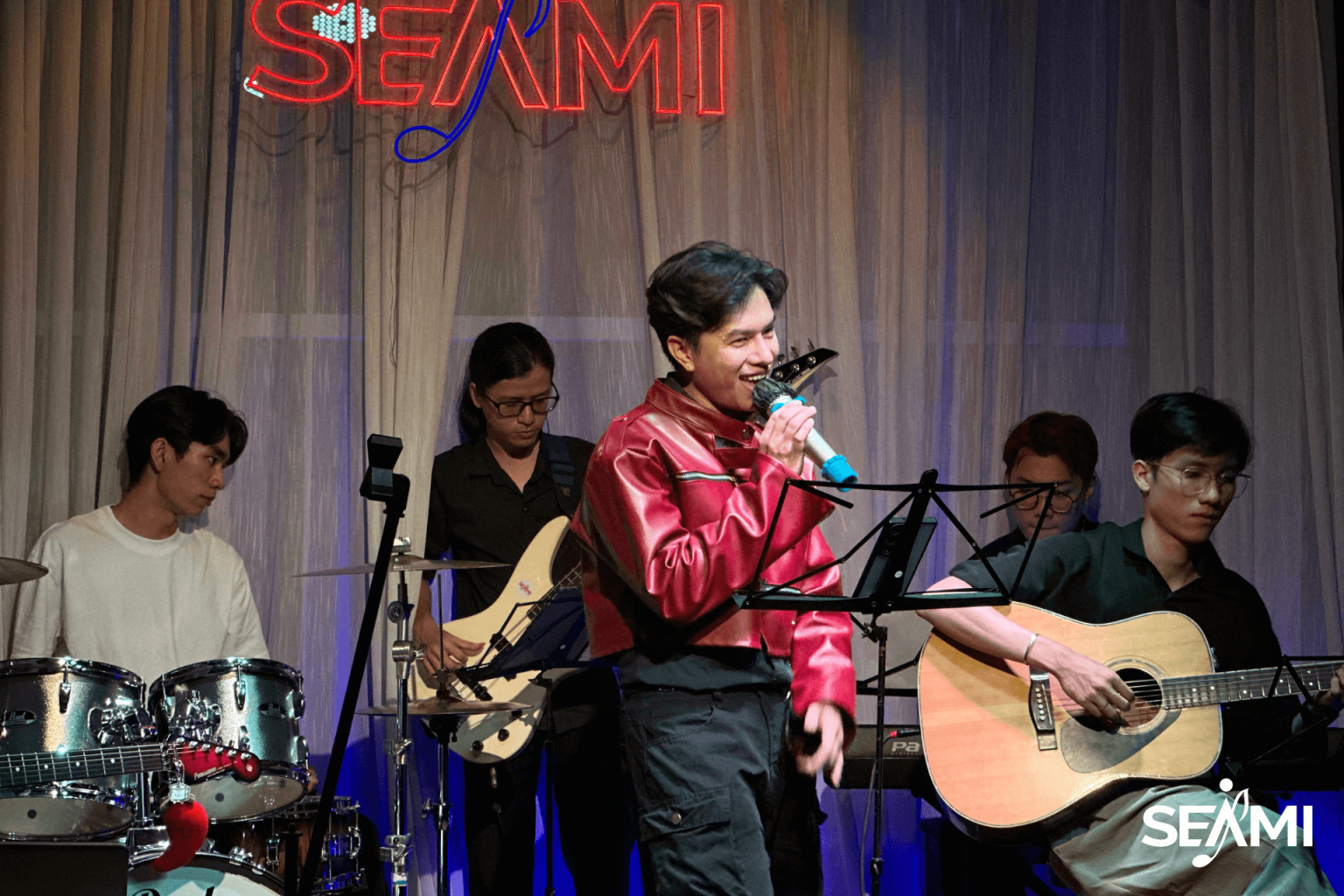 Seami SEAMI NIGHT THÁNG 08.2025 | GẠT BỎ TỰ TI, GẶT HÁI TỰ TIN - Học viện âm ...